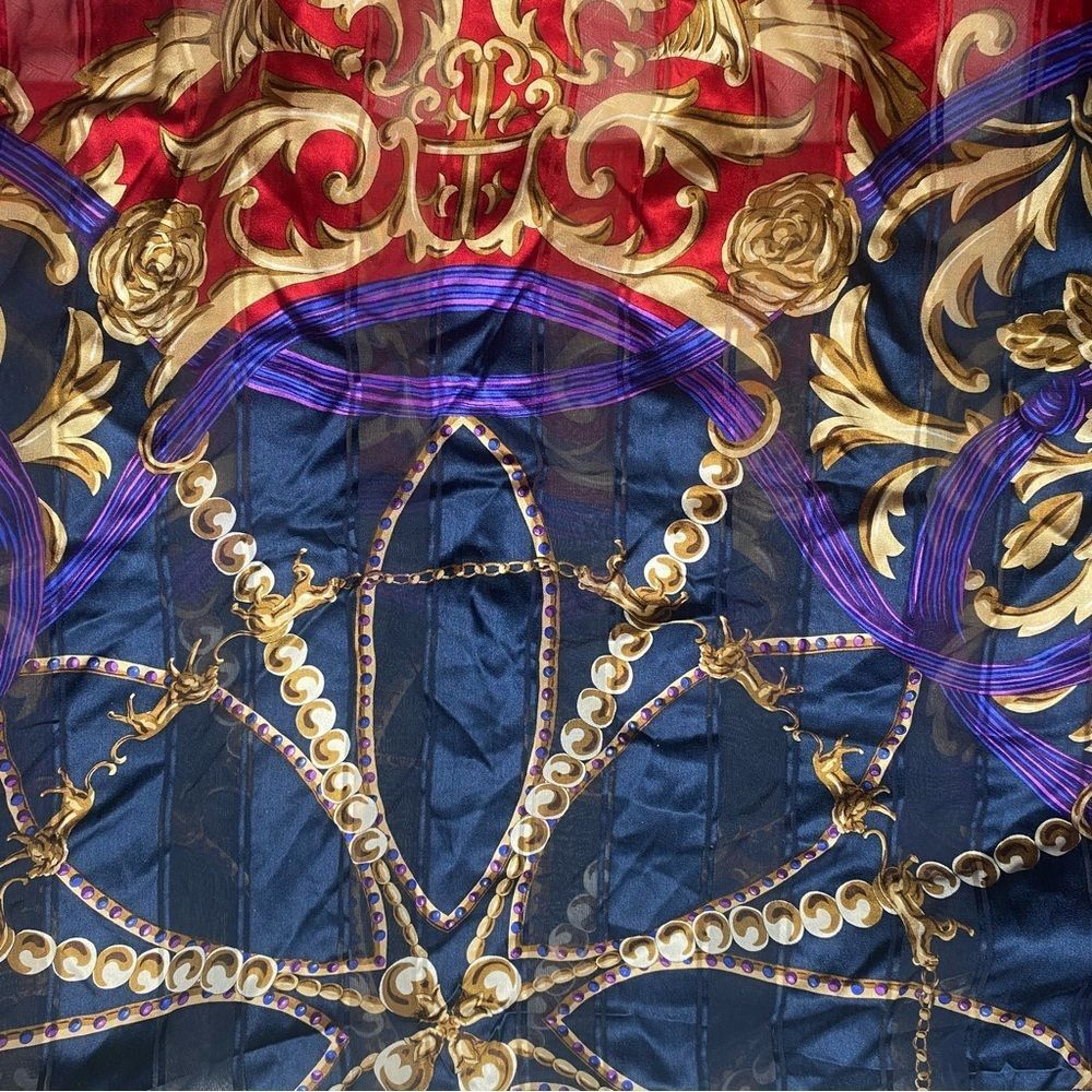 St. Armin’s Scarf with Red and Gold Accents